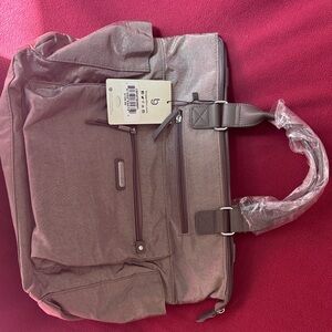 Baggallini purse 👜 brand new
